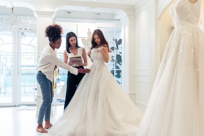 Wedding Dresses That Make You Shine Without the Stress