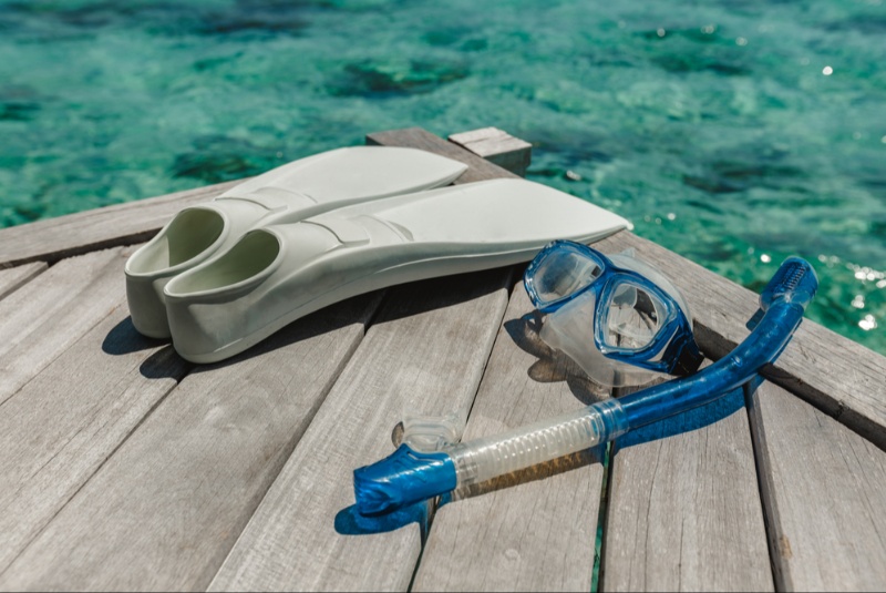Snorkel with Comfort with the Right Gear